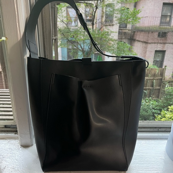 Everlane Studio Bag (Black Leather) - Picture 1 of 6